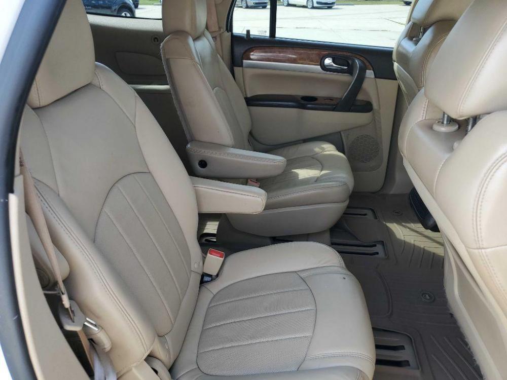 2012 Beige BUICK ENCLAVE (5GAKRCEDXCJ) with an 3.6L engine, Automatic transmission, located at 3553 US Hwy 190 W., Livingston, TX, 77351, (936) 967-8141, 30.812162, -95.077309 - Photo #32