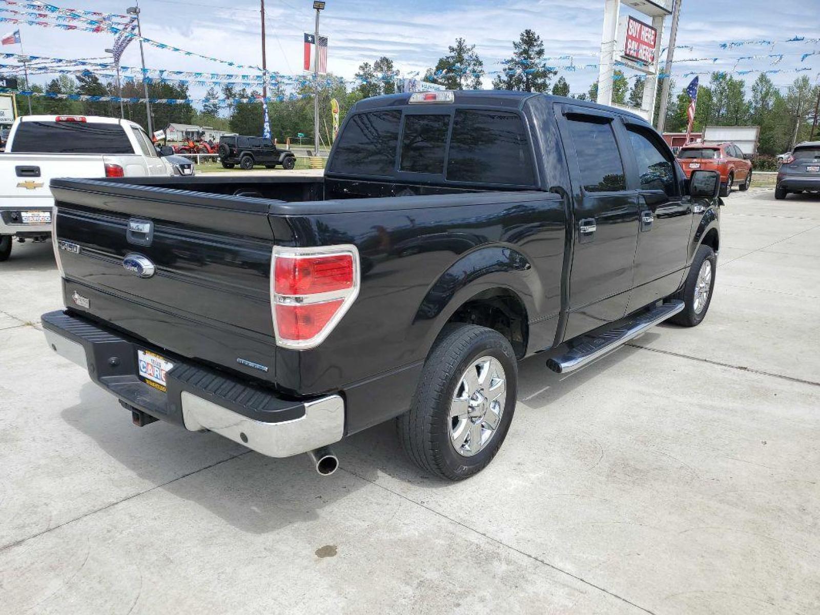 2014 Black FORD F150 SUPERCREW (1FTFW1CF0EK) with an 5.0L engine, Automatic transmission, located at 3553 US Hwy 190 W., Livingston, TX, 77351, (936) 967-8141, 30.812162, -95.077309 - Photo #4