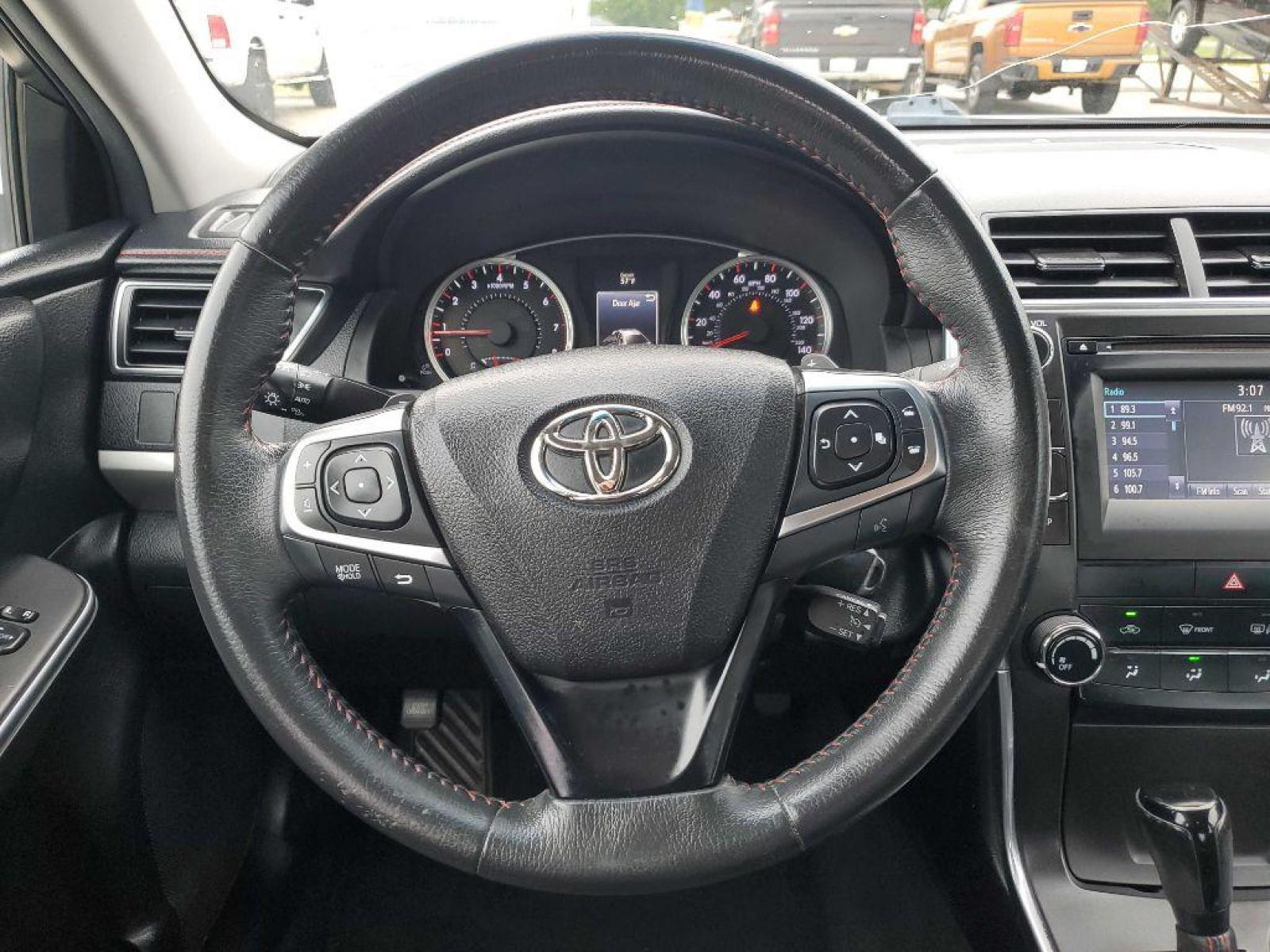 2017 White TOYOTA CAMRY LE (4T1BF1FK3HU) with an 2.5L engine, Automatic transmission, located at 3553 US Hwy 190 W., Livingston, TX, 77351, (936) 967-8141, 30.812162, -95.077309 - Photo #17