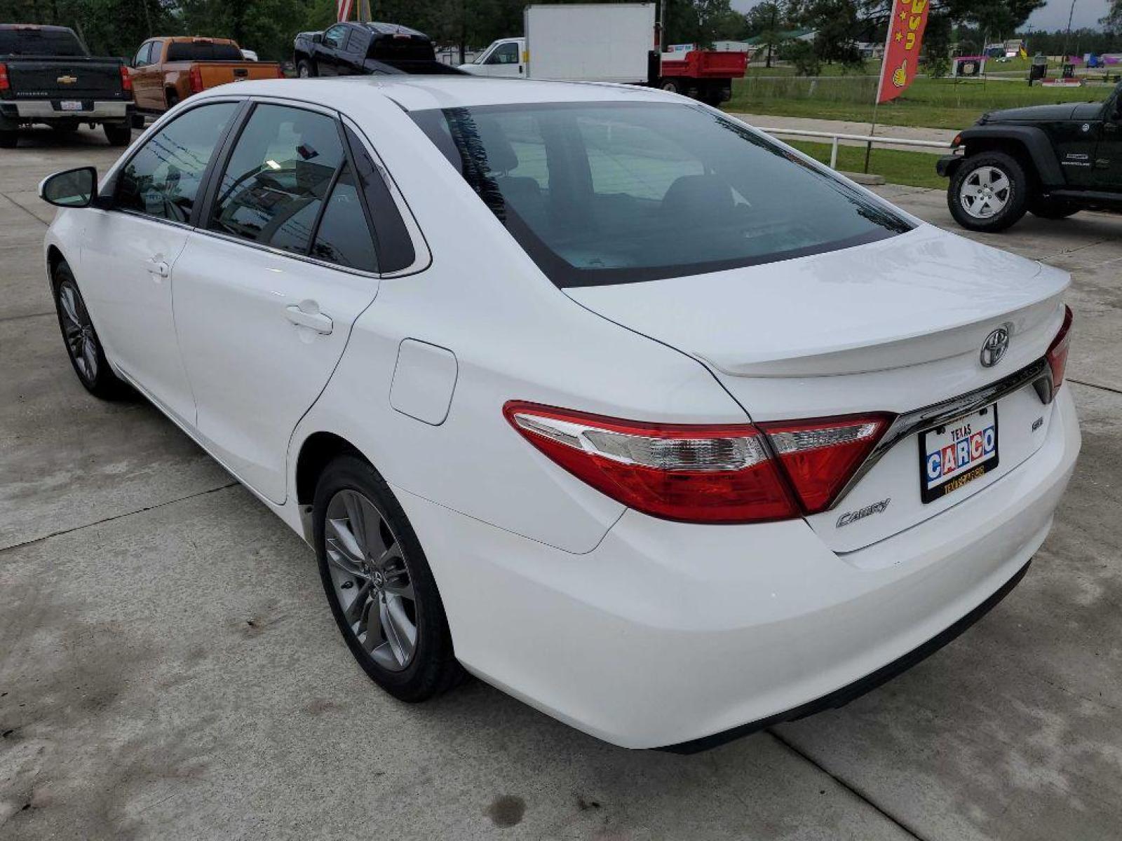 2017 White TOYOTA CAMRY LE (4T1BF1FK3HU) with an 2.5L engine, Automatic transmission, located at 3553 US Hwy 190 W., Livingston, TX, 77351, (936) 967-8141, 30.812162, -95.077309 - Photo #2