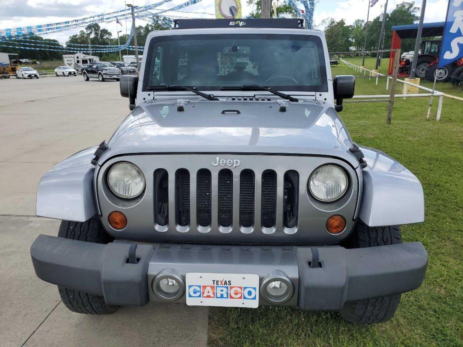 2013 Silver JEEP WRANGLER UNLIMI SPORT (1C4HJWDG8DL) with an 3.6L engine, Automatic transmission, located at 3553 US Hwy 190 W., Livingston, TX, 77351, (936) 967-8141, 30.812162, -95.077309 - Photo #7