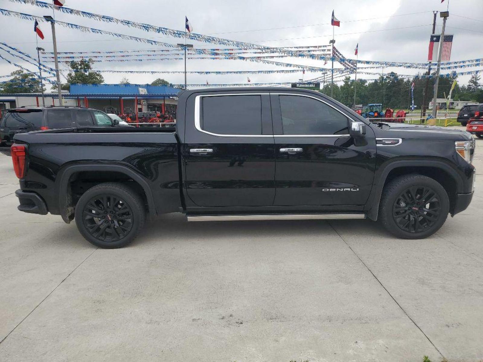 2021 Black GMC SIERRA 1500 DENALI (1GTU9FET4MZ) with an 3.0L engine, Automatic transmission, located at 3553 US Hwy 190 W., Livingston, TX, 77351, (936) 967-8141, 30.812162, -95.077309 - Take a look at this gorgeous 1 Owner 2021 GMC Sierra DENALI Edition. It's fully loaded with 4 wheel drive, premium BOSE stereo, sunroof, push button start, black leather interior, rear seat storage bins, heads up display , an incredible 3.0 DURAMAX Diesel engine and lots more! Come by today to see - Photo #7