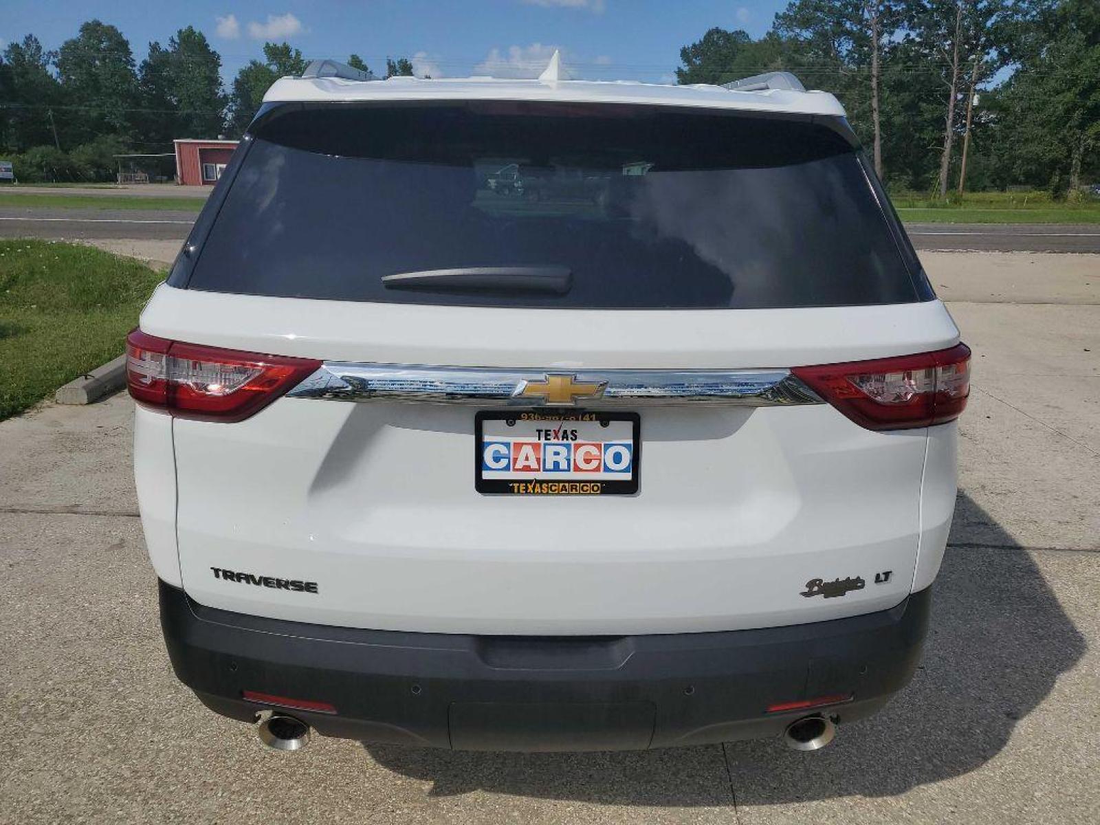 2018 White CHEVROLET TRAVERSE LT (1GNERHKW3JJ) with an 3.6L engine, Automatic transmission, located at 3553 US Hwy 190 W., Livingston, TX, 77351, (936) 967-8141, 30.812162, -95.077309 - Photo #3
