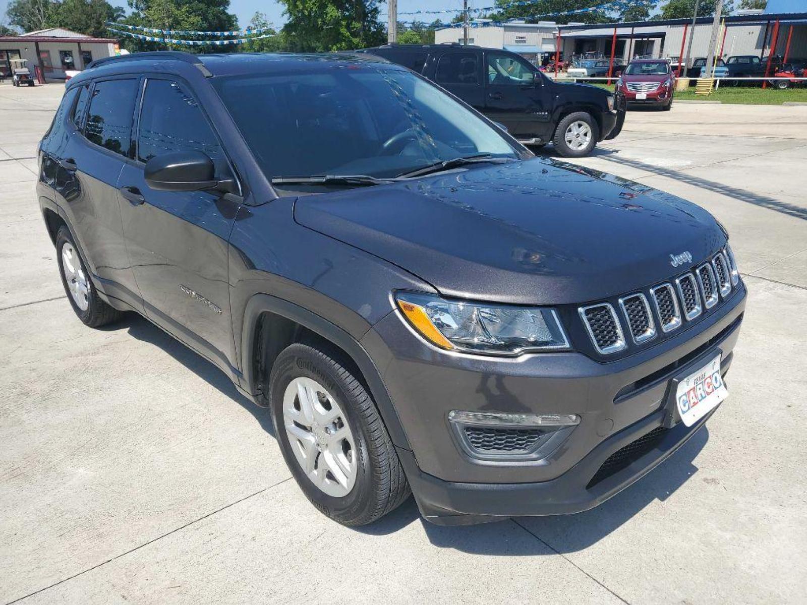 2018 Gray JEEP COMPASS SPORT (3C4NJCAB9JT) with an 2.4L engine, Automatic transmission, located at 3553 US Hwy 190 W., Livingston, TX, 77351, (936) 967-8141, 30.812162, -95.077309 - Photo #6